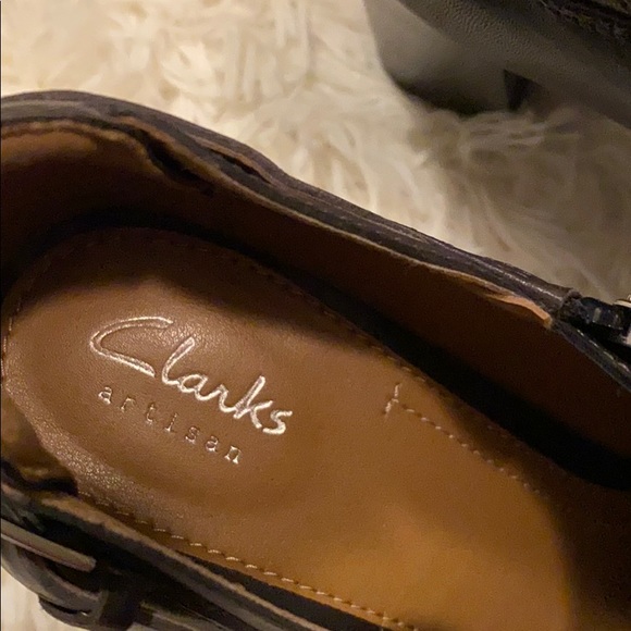 Clarks Artisan Boots - Picture 4 of 5